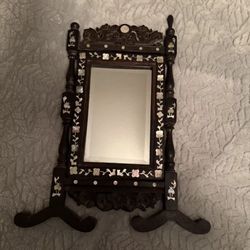 Asian Mirror 