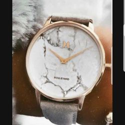 MVMT BOULEVARD women's 38mm Beverly marble brand new in box! Ready To be a Gift