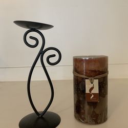 Elegant Black Metal Scroll Candle Holder with Scented Capri Pillar Candle (Toasted Hazelnut) – Set of 2