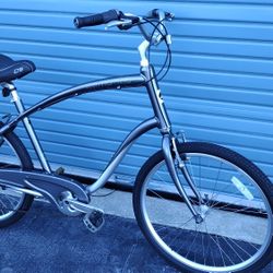 Giant Suede Comfort Cruiser Excellent!