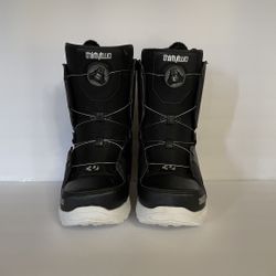 Women’s Snowboard Boots Size 7 ThirtyTwo brand