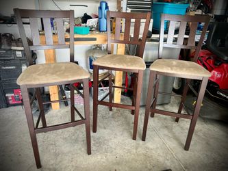 Bar stools / counter chairs