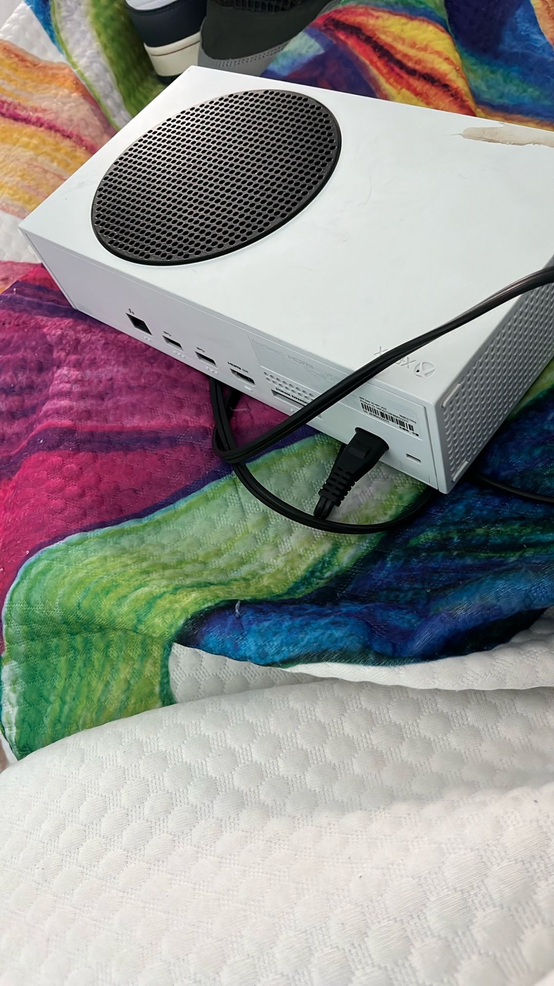 Xbox One S 2 Controllers And Monitor 200