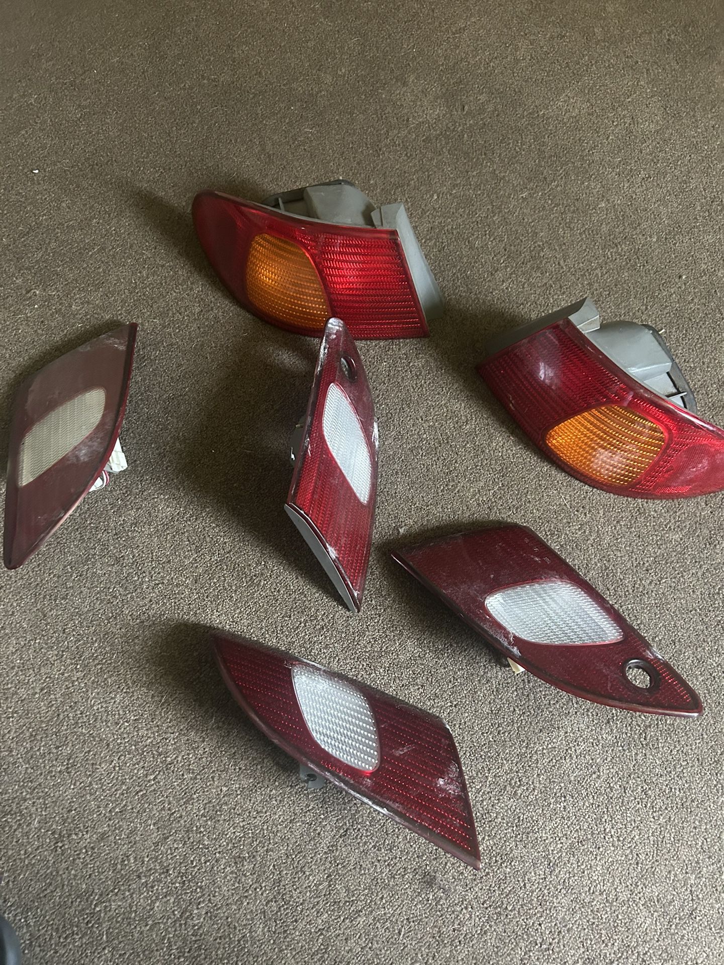 98-02 Corolla Rear Tail Lights