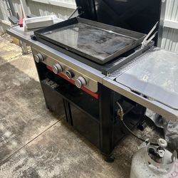 Weber Slate Flat Top grill