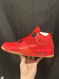 Jordan 4 Retro ‘Fire Red Singles Day’ Size 10M