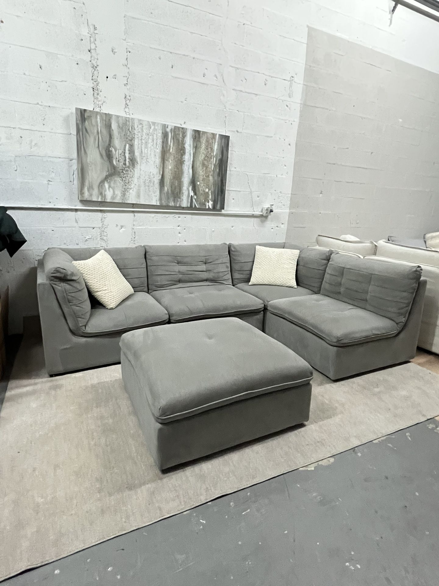 Gray Modular Sectional 