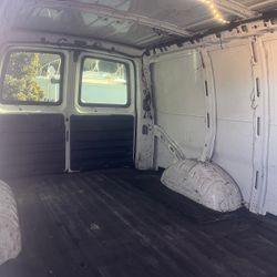 2021 Chevrolet 3500 / 4500