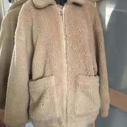 Nice https://offerup.com/redirect/?o=SS5BbQ==.Gia Sherpa Tan Jacket, S