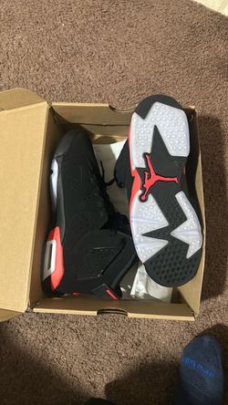 Air Jordan 6 Black Infrared Sneakers