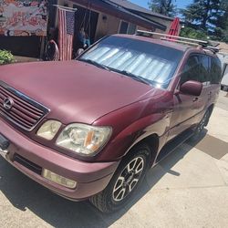 2000 Lexus LX 470