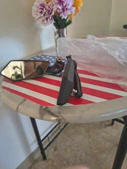 Bicycle mirrors