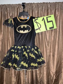 DC COMICS Batgirl tutu dress size small for girl Halloween costume