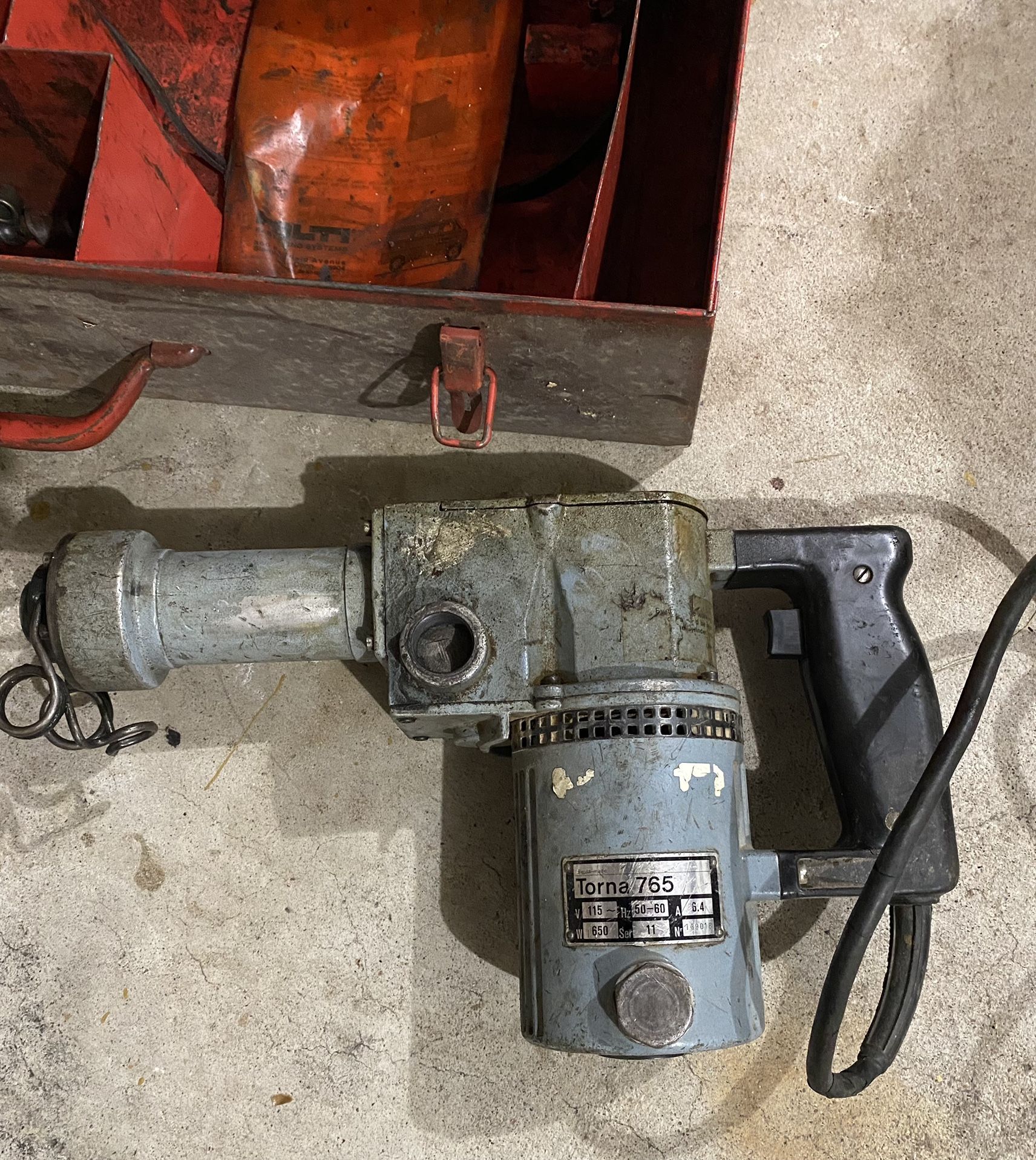 Hilti Torna 765 Rotary Hammer Drill