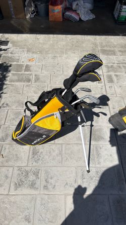 Wilson Profile Kids Golf Club Set