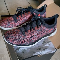 Shoes for men size 9