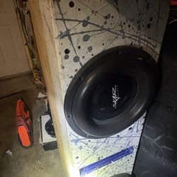 2 skar audio 12’s