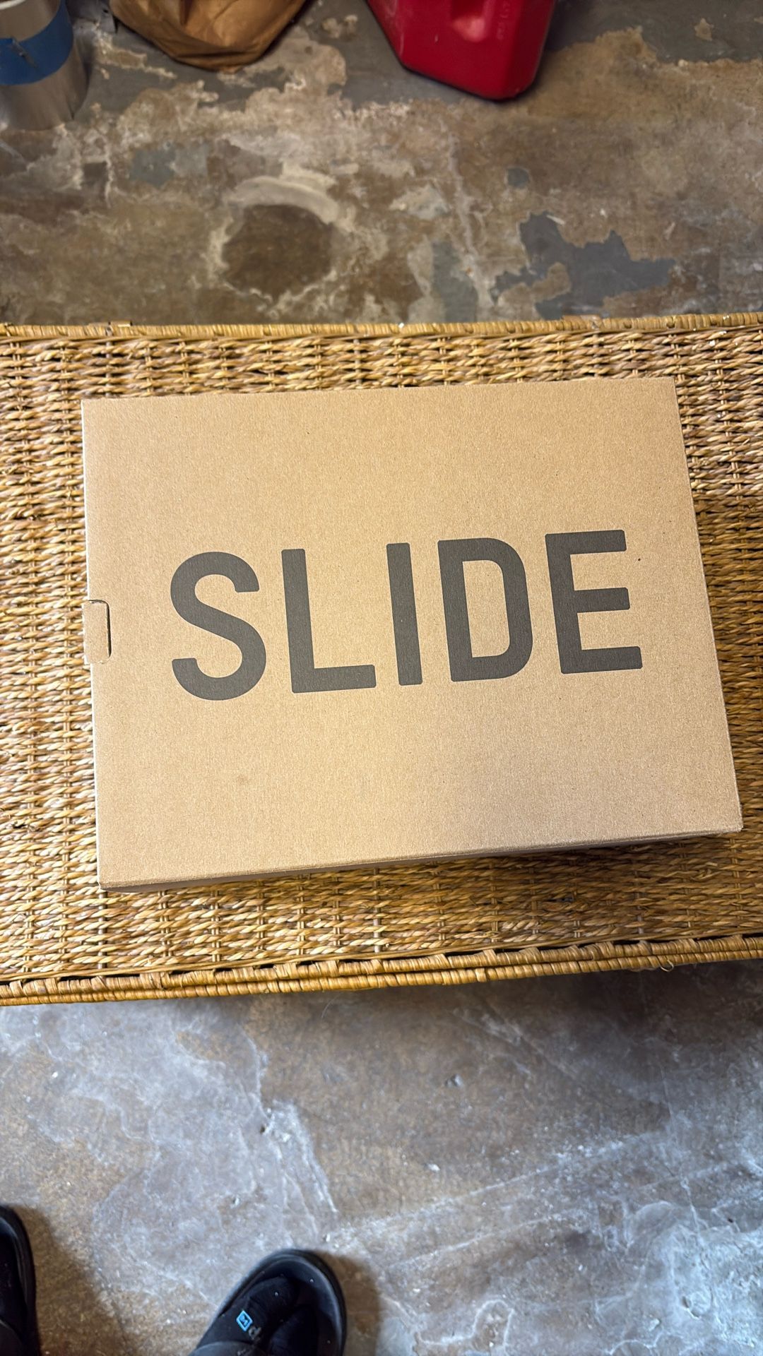 Yeezy Slide