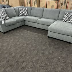 Light Gray Large Comfy Sectional 