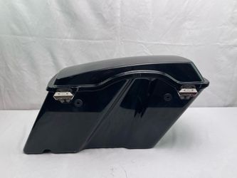 Harley Davidson Tourning Left Saddle Bag 79105-03A 79107-03A