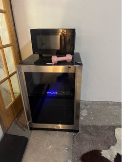 Wine fridge cooler