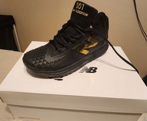 Turf Shoes