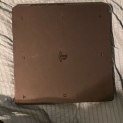 Ps4 slim 
