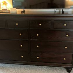 Kincaid Dressers 