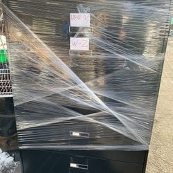 File Cabinets Lateral 