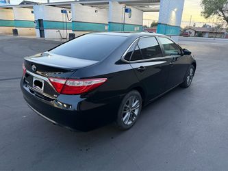 2017 Toyota Camry SE