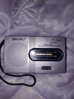 Portable AM/FM Radio
