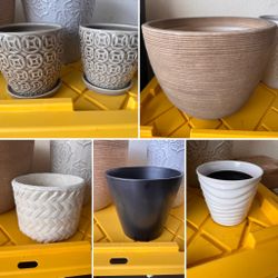Planter Pots, Various Sizes & Prices (Santa Teresa )