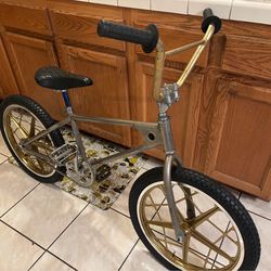 Early 1978 mongoose motomag