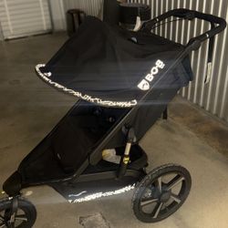 Less Than 2yrs Old Brand New BOB Stroller 