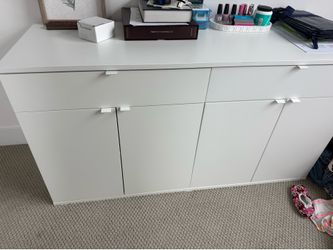 White Desk & cabinet