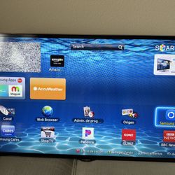 Samsung Smart TV 40 Inch ( It doesn’t have the base )