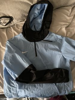 nike windbreaker
