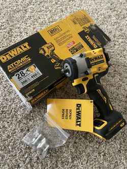 Dewalt 3/8 impact wrench -  new - atomic compact series