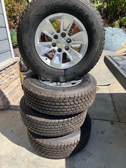 Chevy Silverado S/ Tahoe /wheels and tires