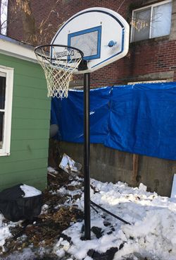 Home basketball hoop