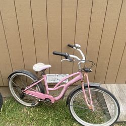 Schwinn Schwinn Roxie Pink Bike