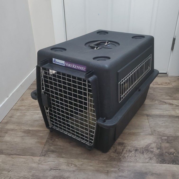 Petmate Dog Kennel 