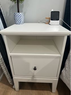 IKEA idanäs night stands | solid wood | set of 2