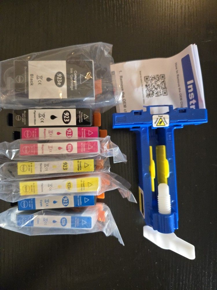 8 Ink Cartridges for HP Printers 923 Combo Pack with Chip Tool
-
2 Each of Black, Cyan, Yellow, Magenta