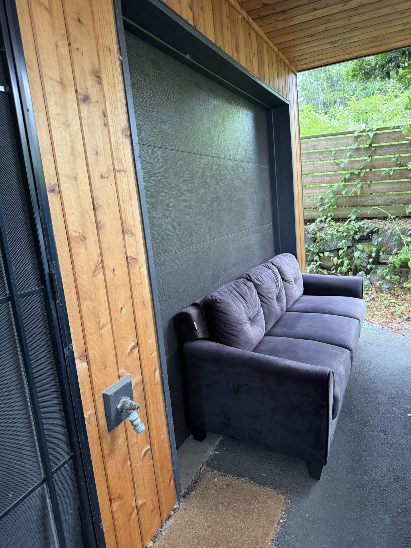 Free Couch Near UW