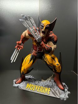 Mcfarlane toys statue