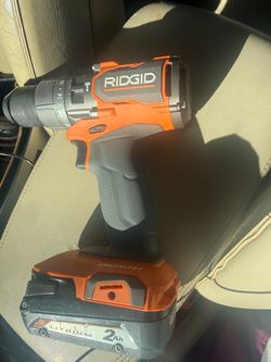 18v brushless cordless drill/driver with battery