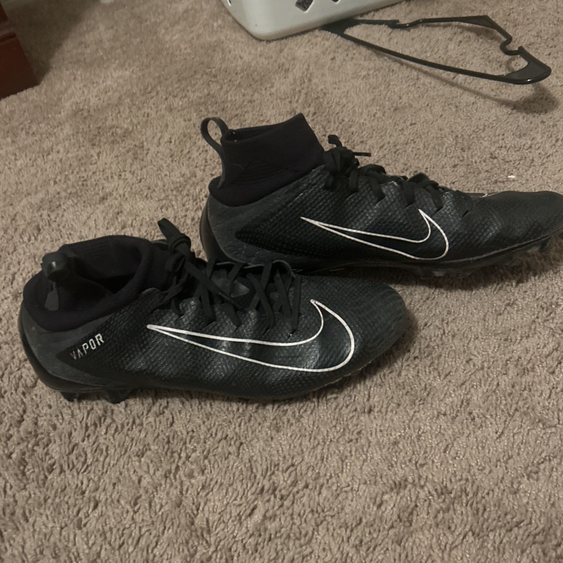 Nike Vapormax cleats black