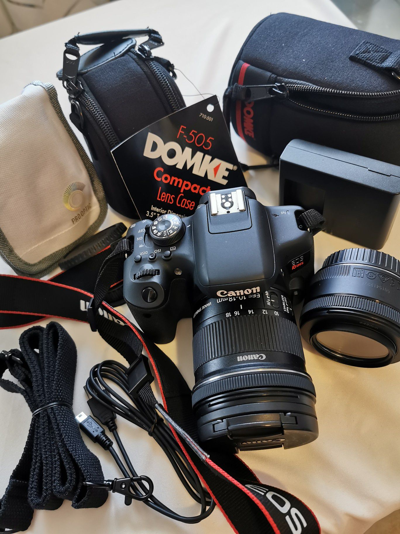 Canon T6i DSLR Camera set