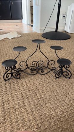 Candle holder